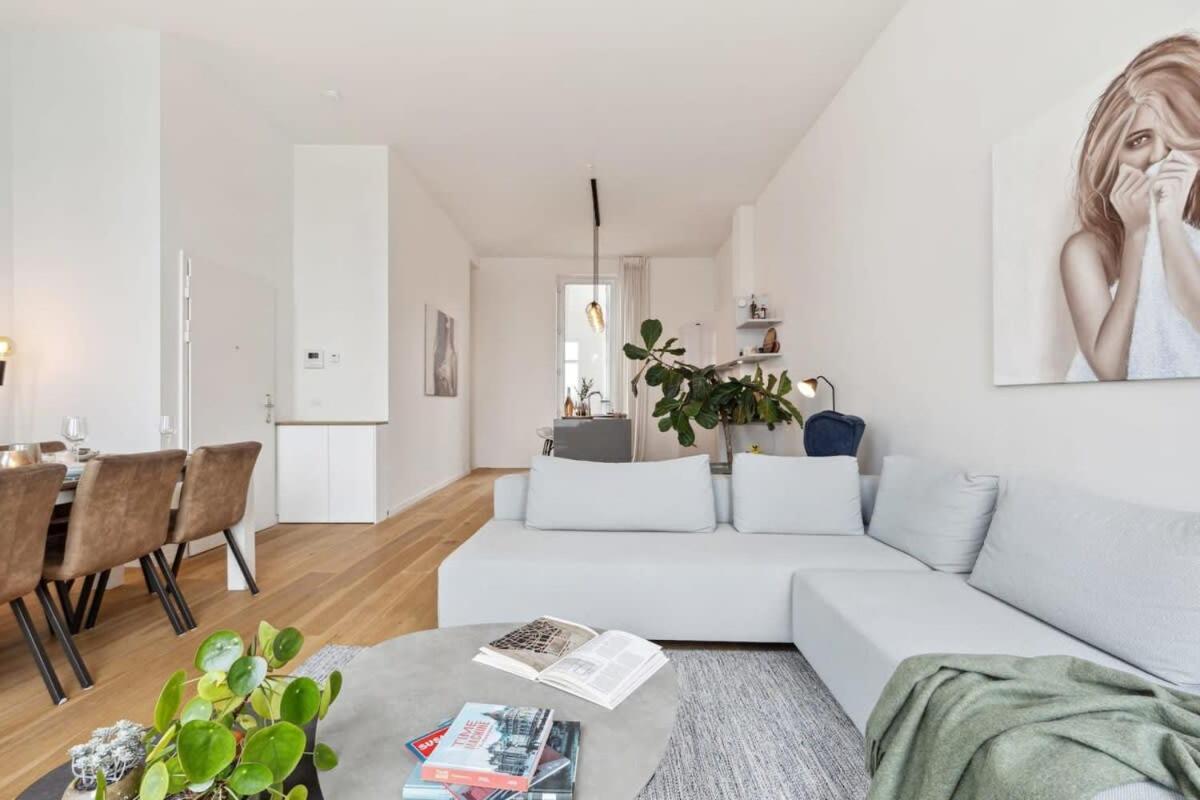 أنتويرب Bright Waterfront Apartment المظهر الخارجي الصورة