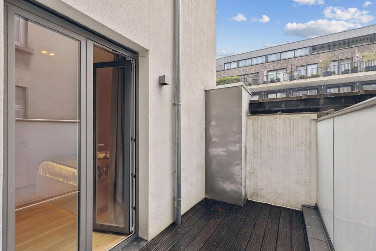 أنتويرب Bright Waterfront Apartment المظهر الخارجي الصورة