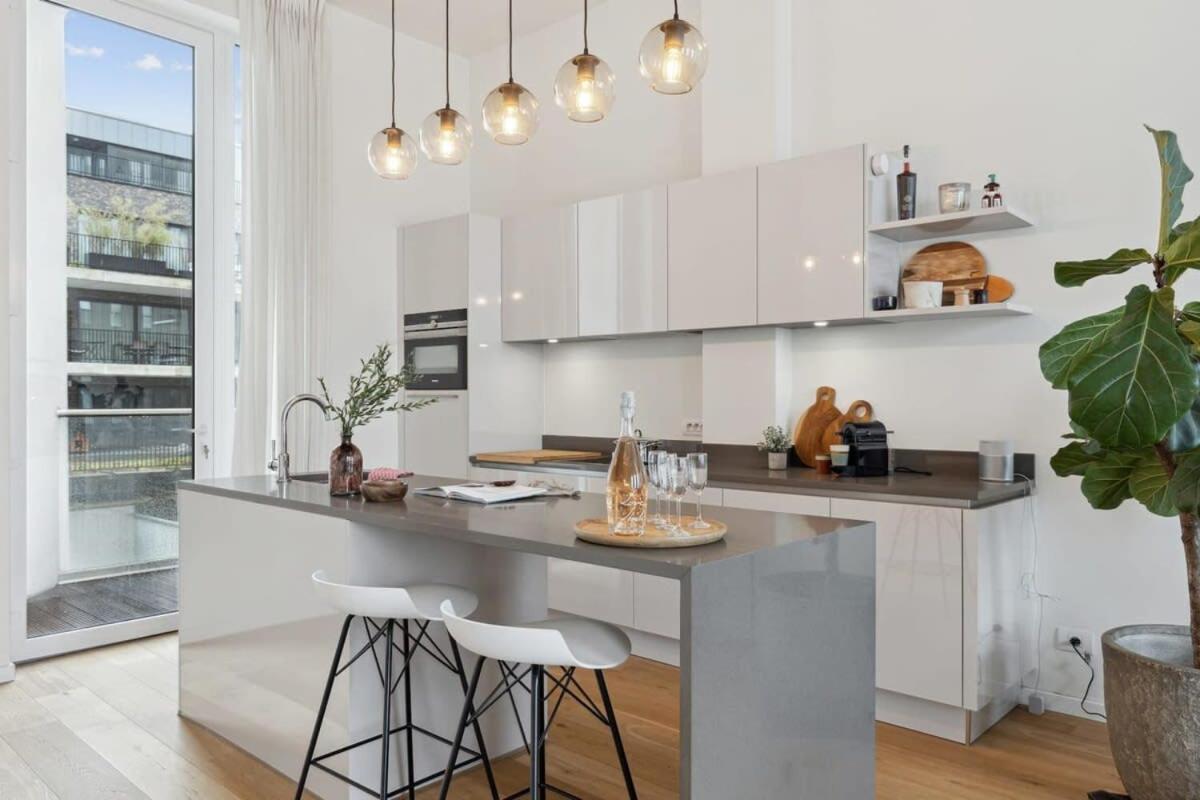 أنتويرب Bright Waterfront Apartment المظهر الخارجي الصورة